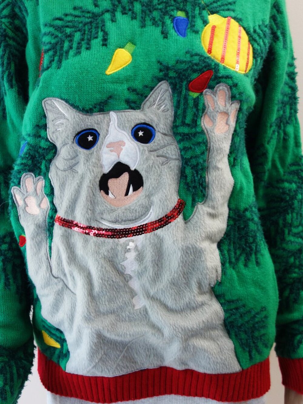 Blizard Bay Christmas Ugly Sweater Cat Goofy Soft Green (S) EUC